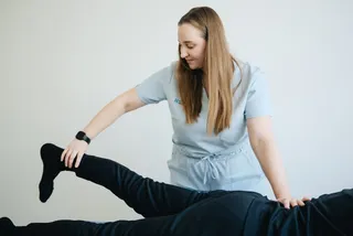 Ce que le repos actif apporte après une séance intense, et comment le doser.